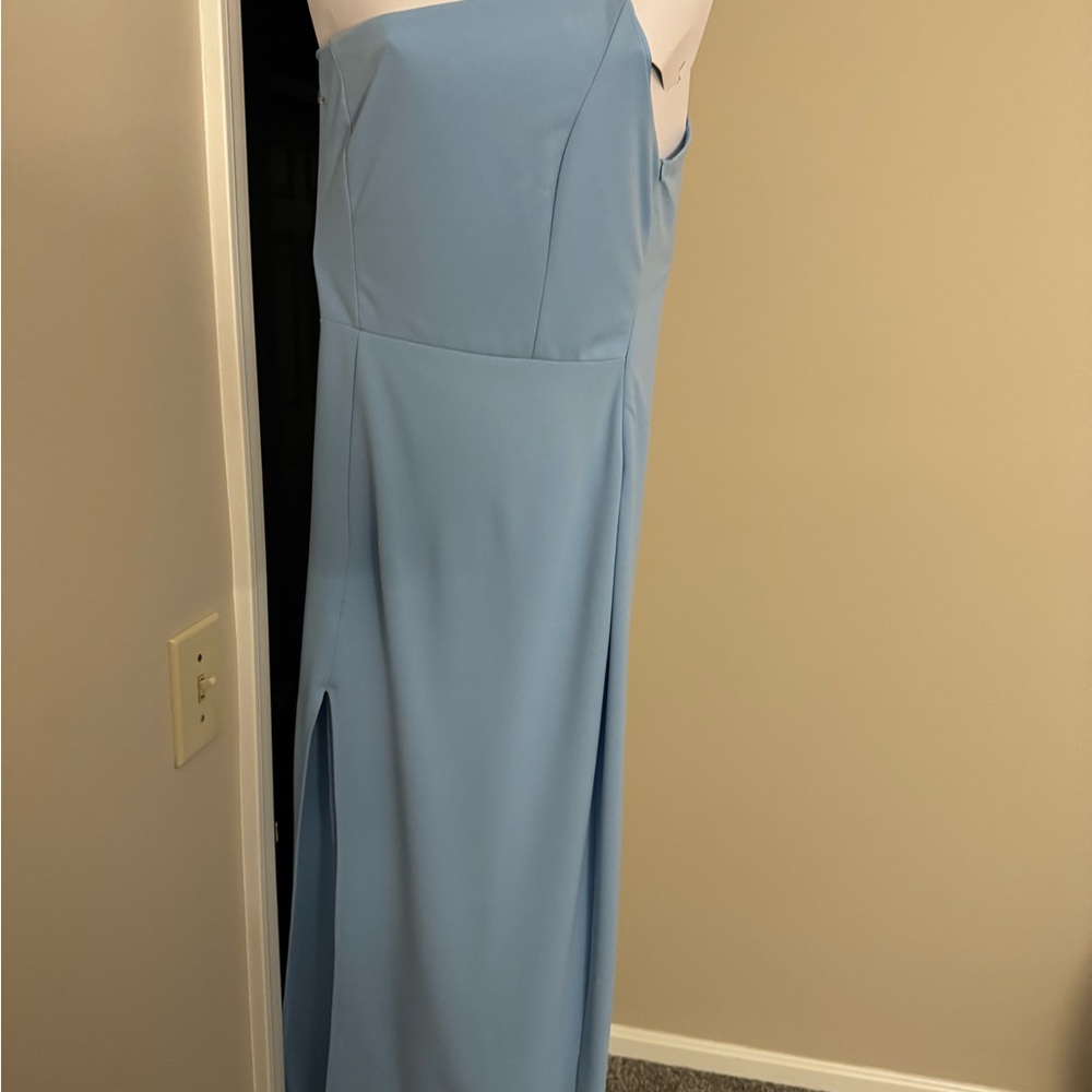 Elegant Blue Sleeveless Dress